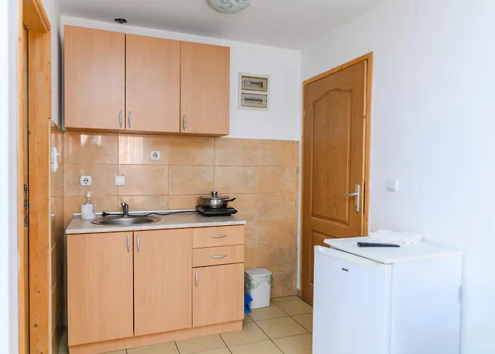 Merlin 4 * 索科矿泉村